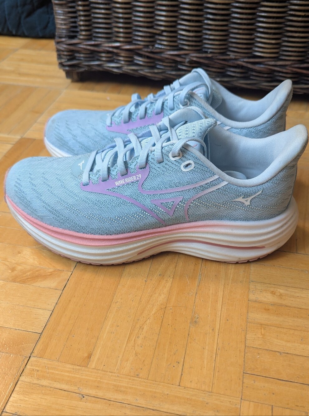 Mizuno Wave Rider 29 Running Shoes - Women's 8B